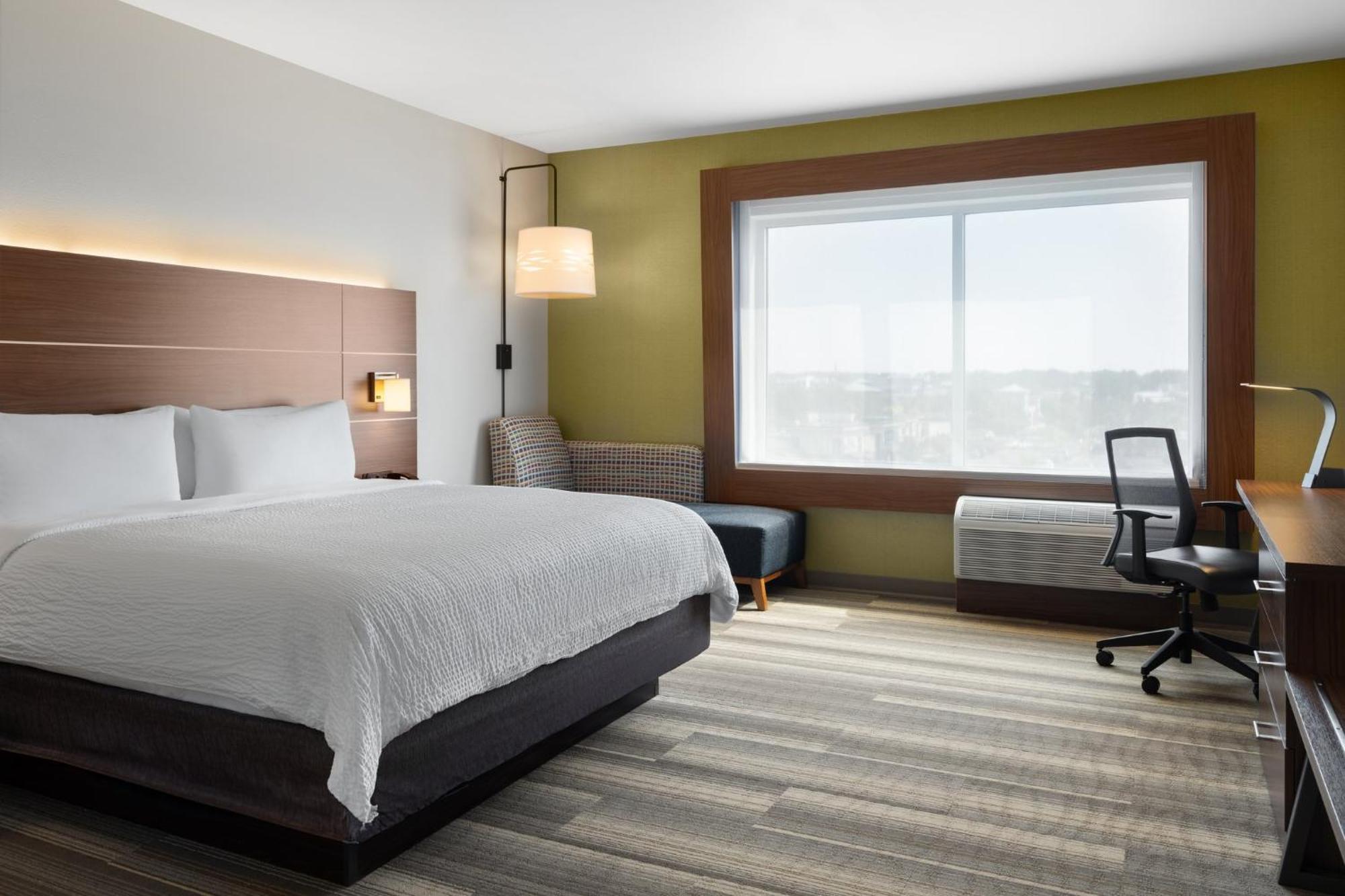 Holiday Inn Express & Suites - Madison West - Middleton By Ihg المظهر الخارجي الصورة