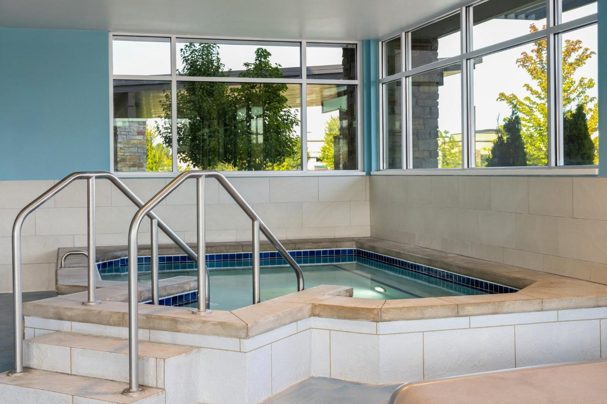 Holiday Inn Express & Suites - Madison West - Middleton By Ihg المظهر الخارجي الصورة